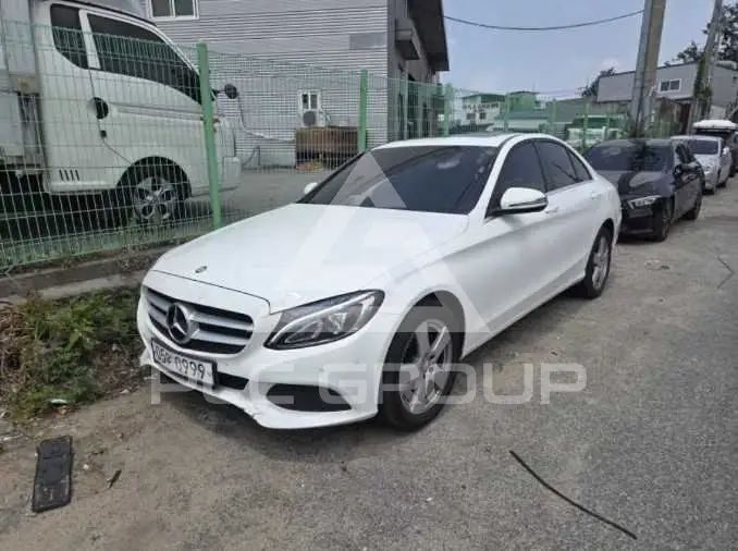 2016 Mercedes Benz C-Class
