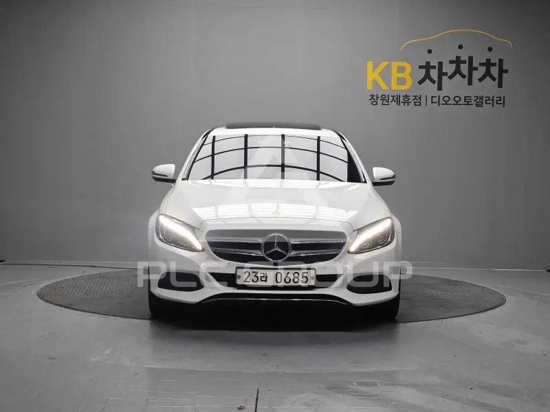 2016 Mercedes Benz C-Class