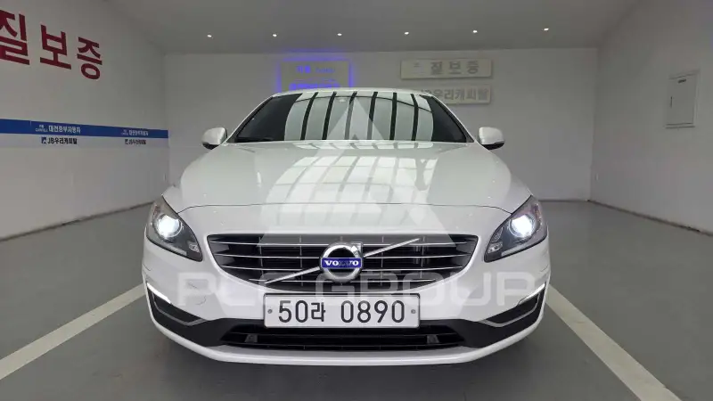 2016 Volvo S60
