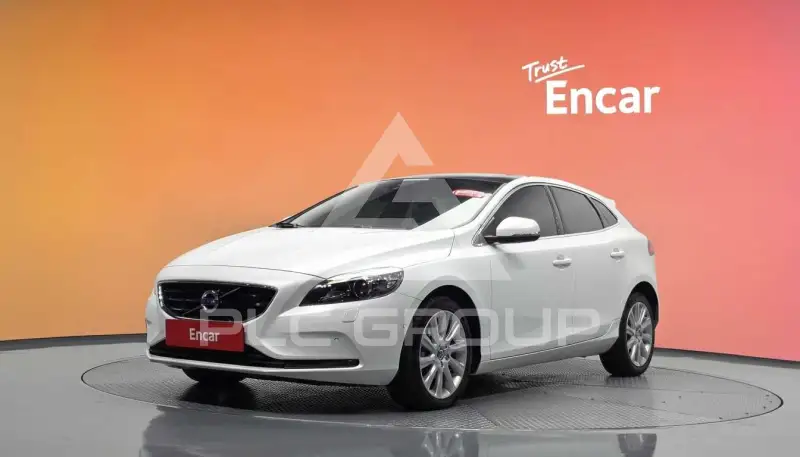 2016 Volvo V40