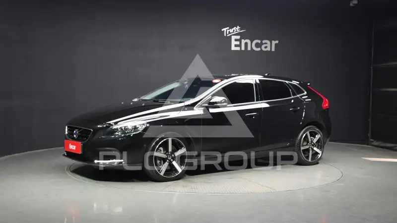 2016 Volvo V40
