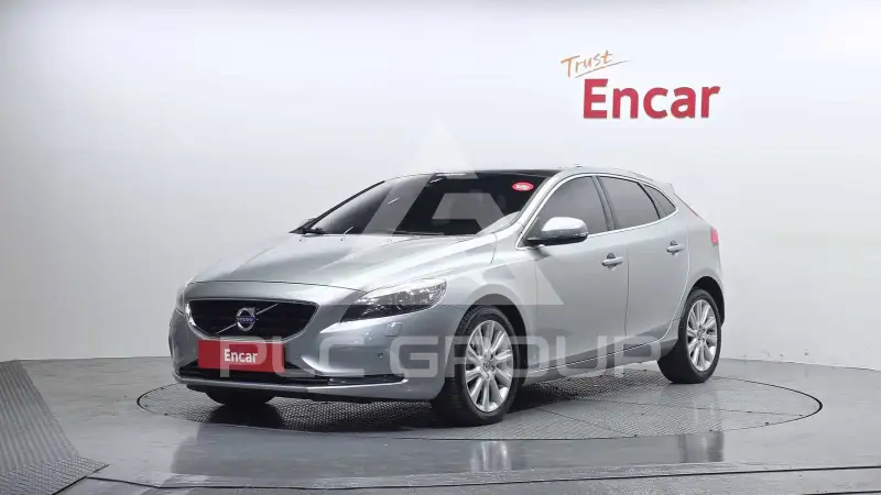 2016 Volvo V40