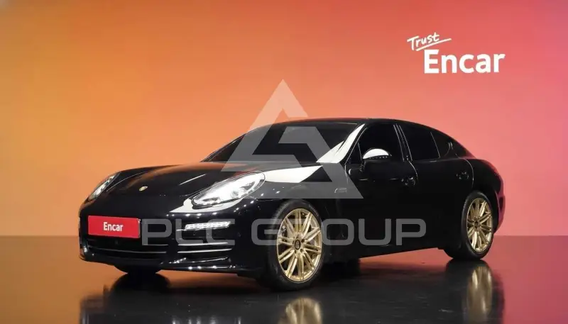 2016 Porsche Panamera
