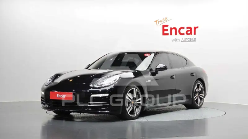 2016 Porsche Panamera