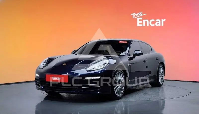 2016 Porsche Panamera