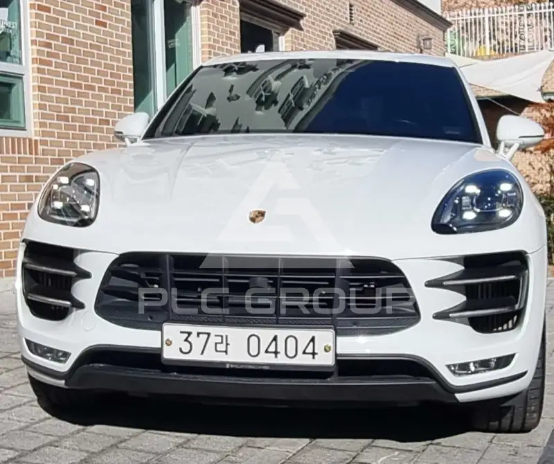 2016 Porsche Macan
