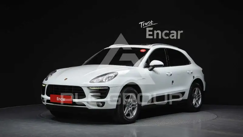 2016 Porsche Macan