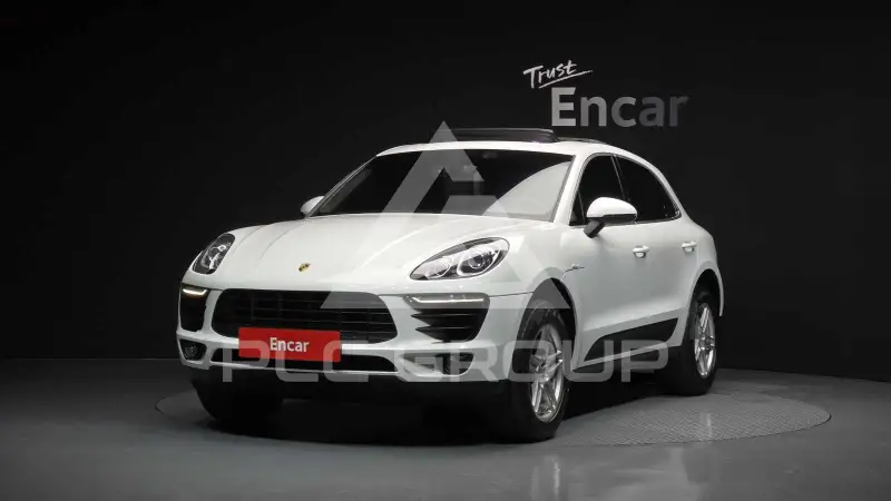 2016 Porsche Macan