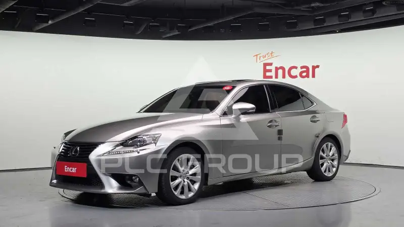2016 Lexus IS