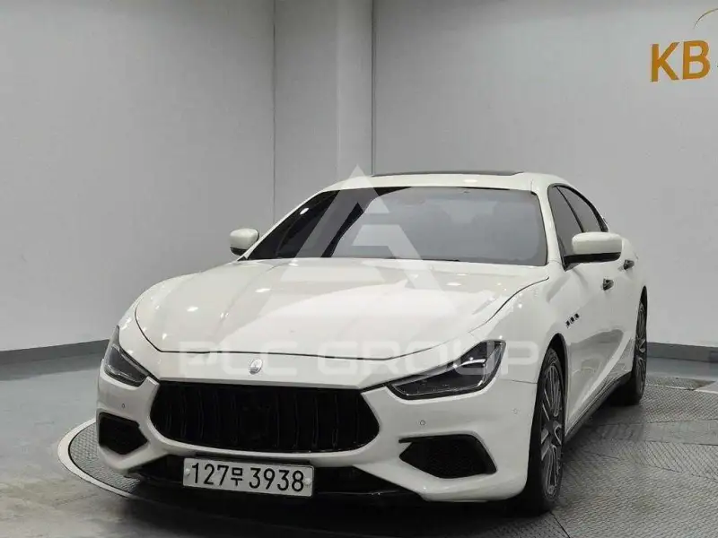 2016 Maserati GHIBLI