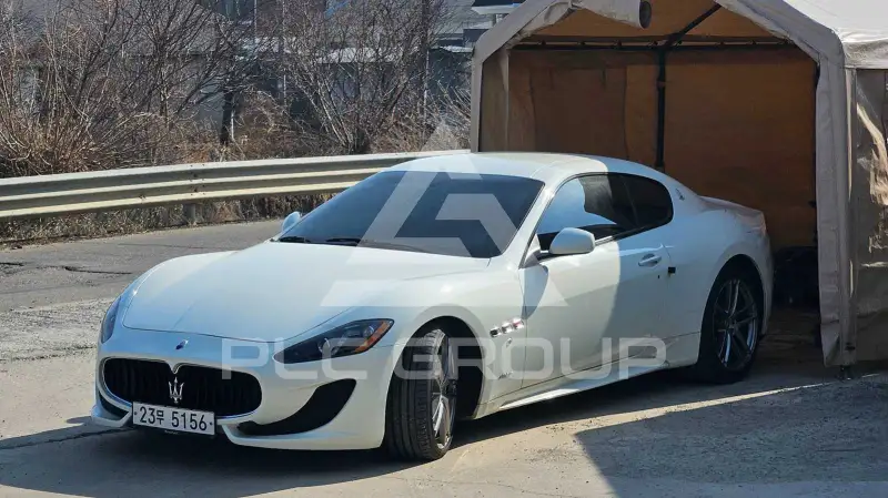 2016 Maserati GRANTURISMO