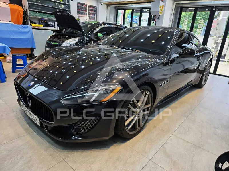 2016 Maserati GRANTURISMO