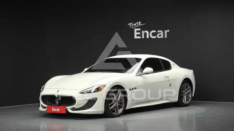 2016 Maserati GRANTURISMO