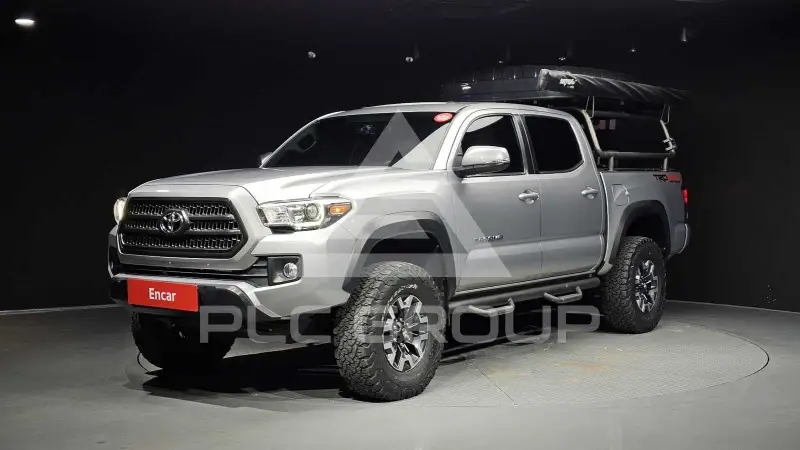 2016 Toyota TACOMA