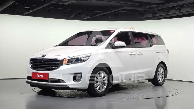 2016 KIA Carnival