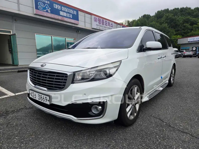 2016 KIA Carnival