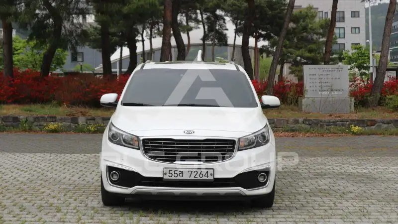 2016 KIA Carnival