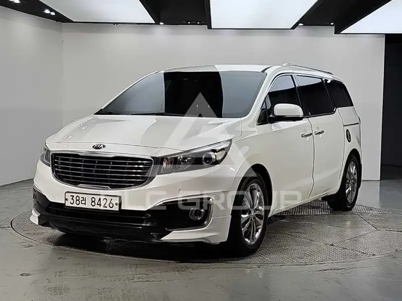 2016 KIA Carnival