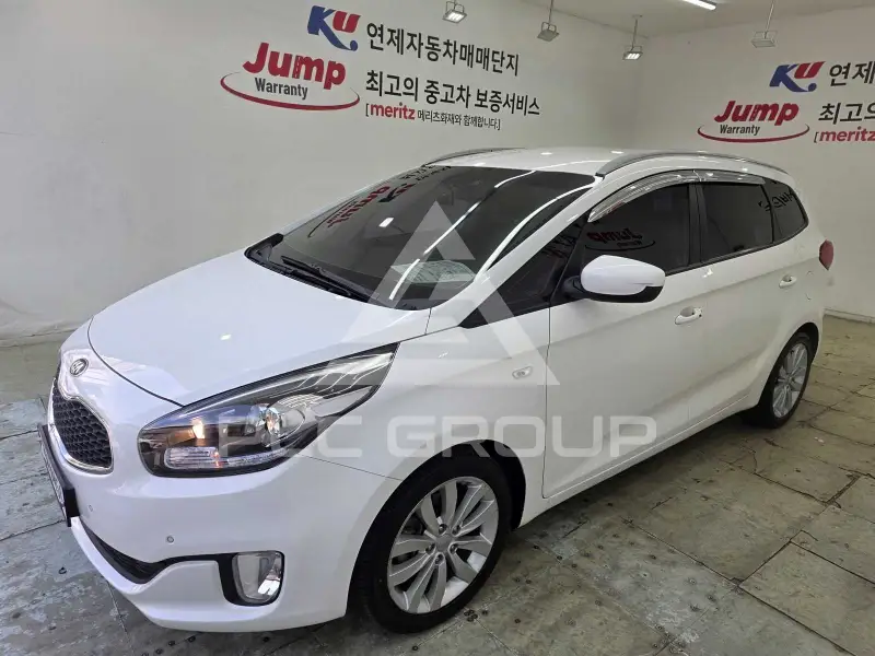 2016 KIA Carens