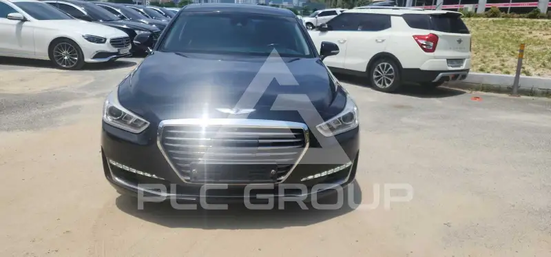 2016 Genesis G90