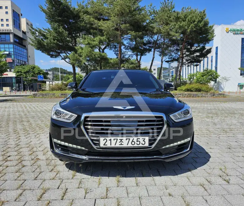 2016 Genesis G90