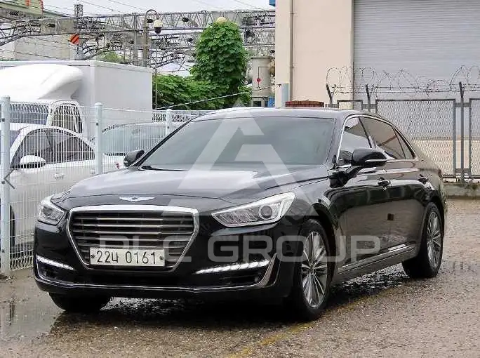 2016 Genesis G90