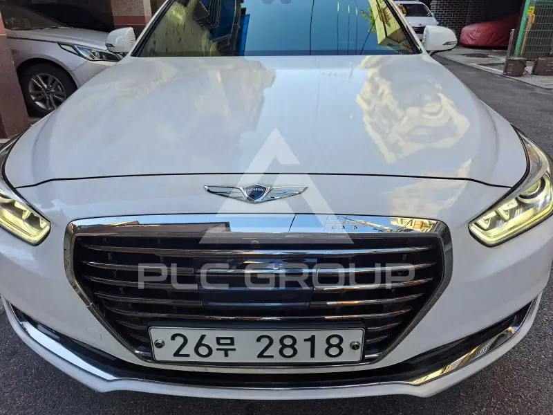 2016 Genesis EQ900