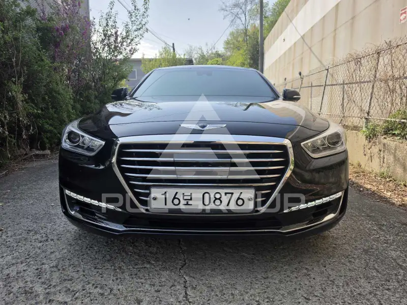 2016 Genesis G90