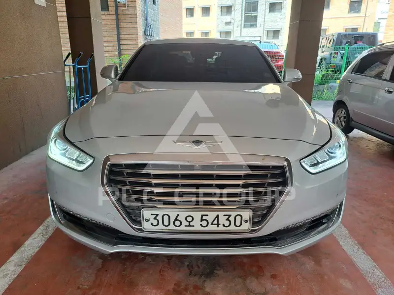 2016 Genesis EQ900