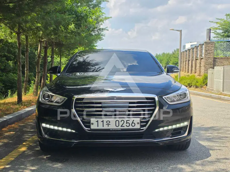 2016 Genesis G90