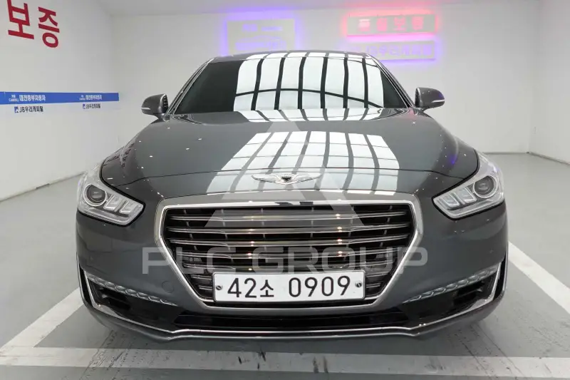2016 Genesis G90