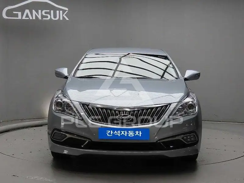 2016 Hyundai Grandeur