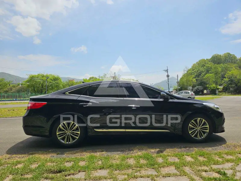 2016 Hyundai Grandeur