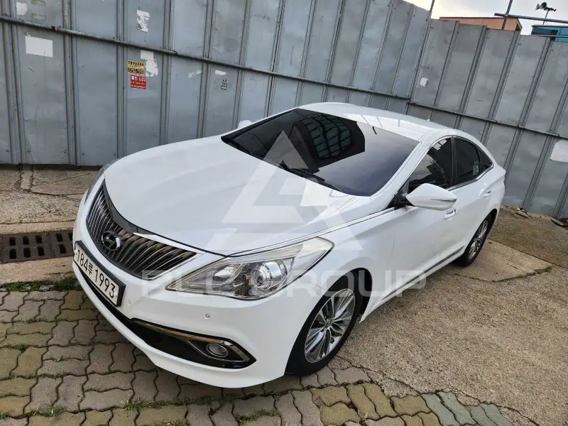 2016 Hyundai Grandeur