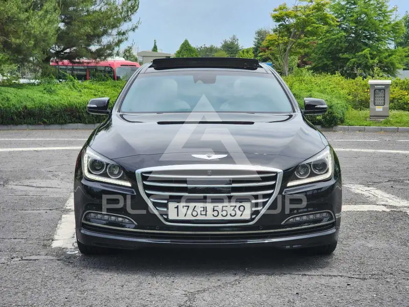 2016 Hyundai Genesis
