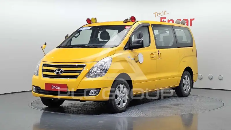 2016 Hyundai Starex