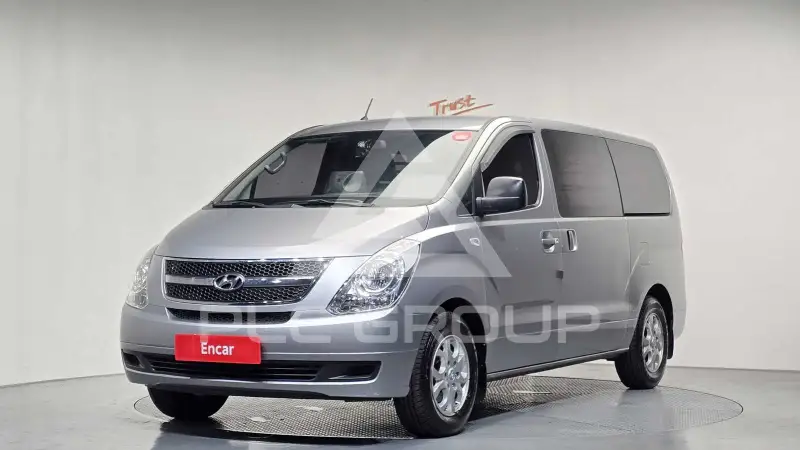 2016 Hyundai Starex
