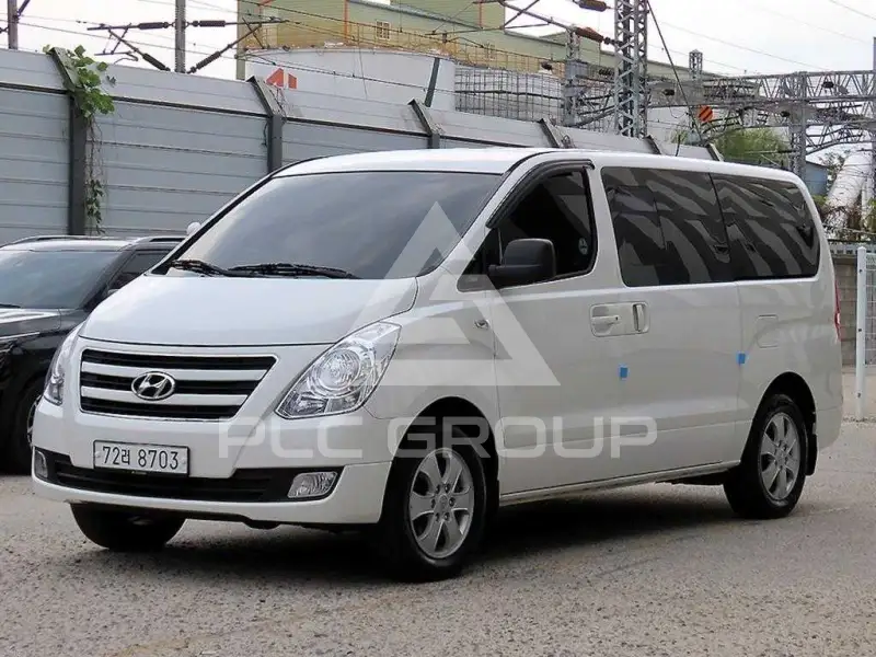 2016 Hyundai Starex