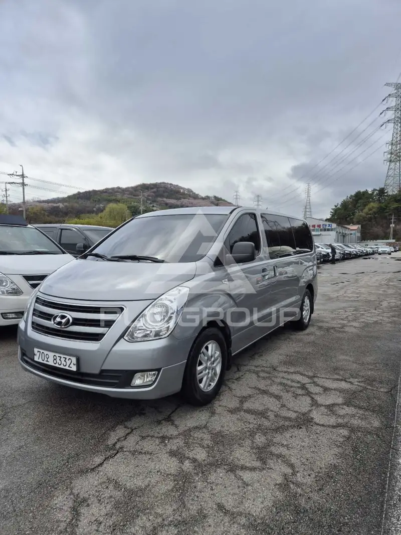 2016 Hyundai Starex