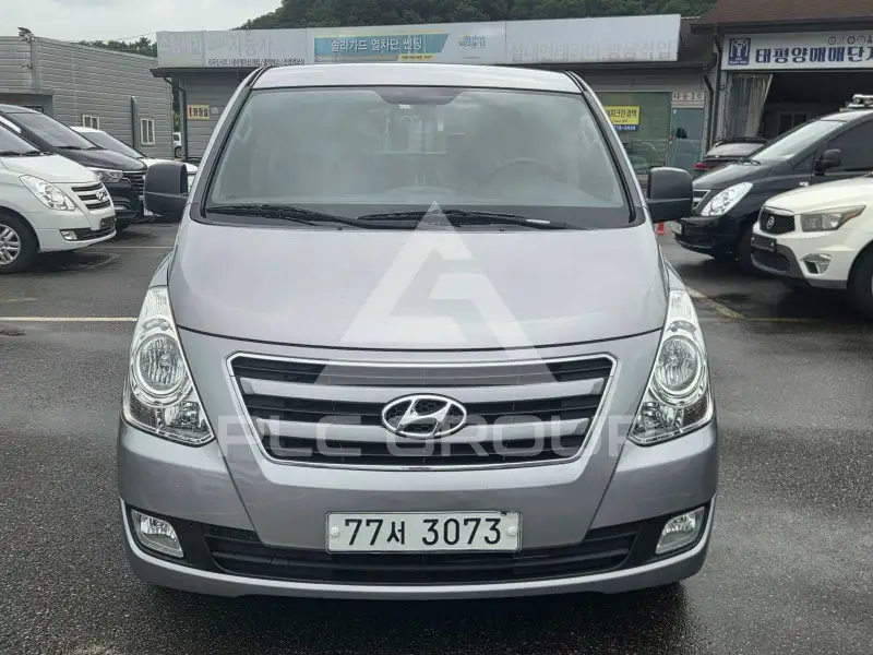 2016 Hyundai Starex
