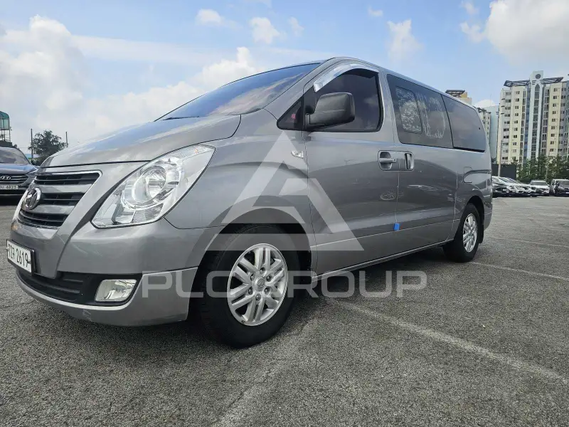 2016 Hyundai Starex