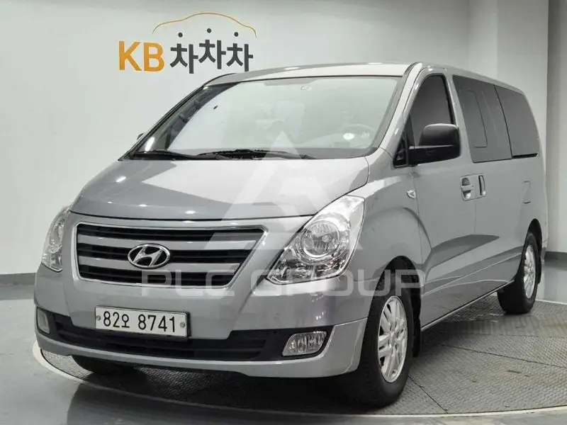 2016 Hyundai Starex