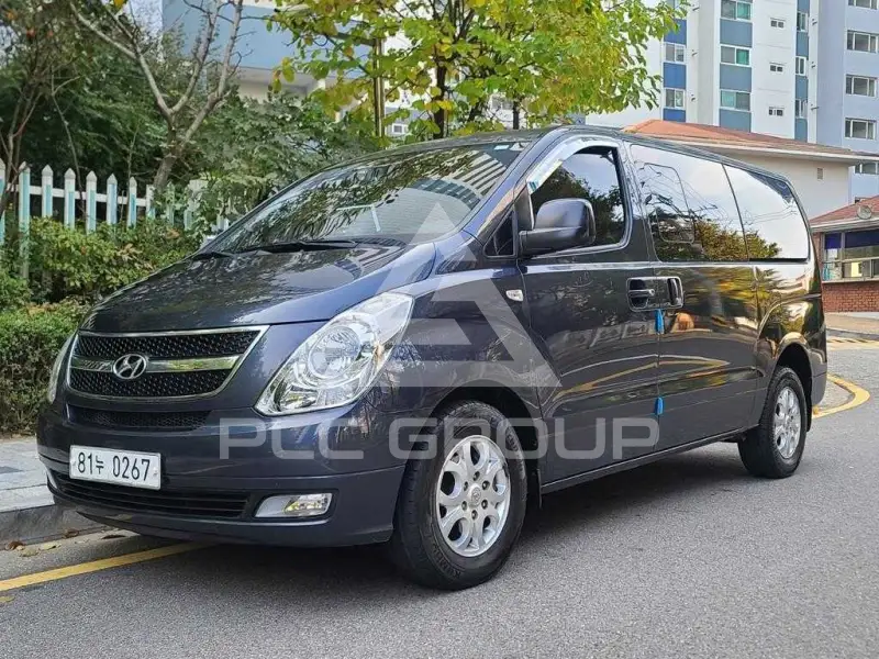 2016 Hyundai Starex