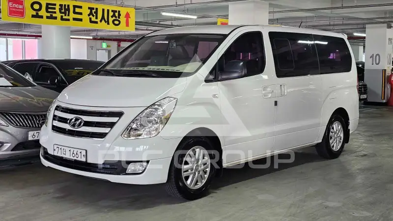 2016 Hyundai Starex