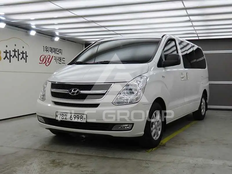 2016 Hyundai Starex