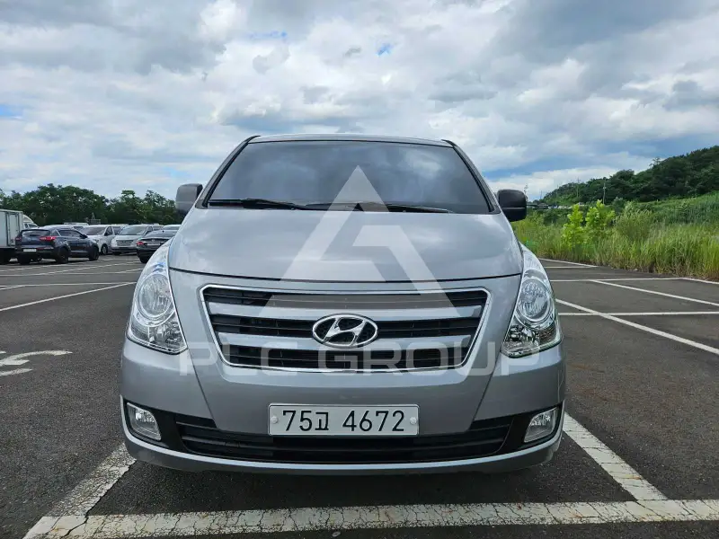 2016 Hyundai Starex