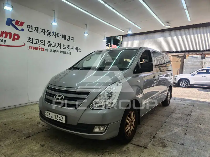 2016 Hyundai Starex