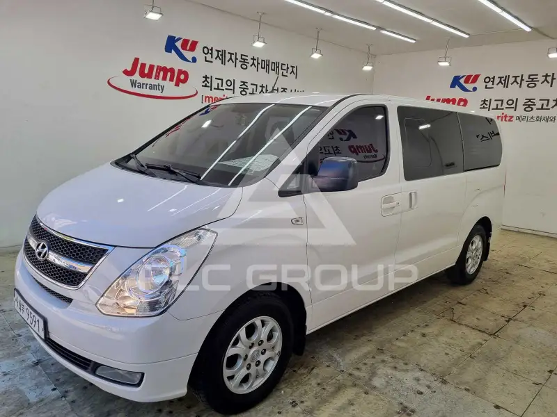 2016 Hyundai Starex