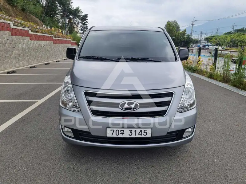 2016 Hyundai Starex
