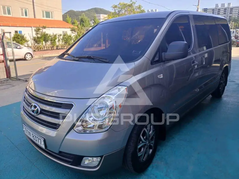2016 Hyundai Starex